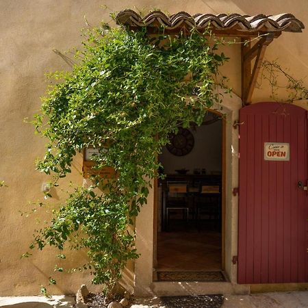 Une Chambre En Luberon Puyvert Luaran gambar